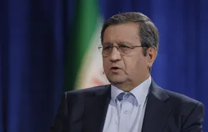 همتی: هدف دشمن از سرنگونی جمهوری اسلامی به باز کردن تنگه هرمز رسیده است