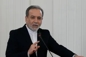 سیدعباس عراقچی: رهبر انقلاب همواره ایران را عزیز، سربلند و باصلابت می‌خواستند
